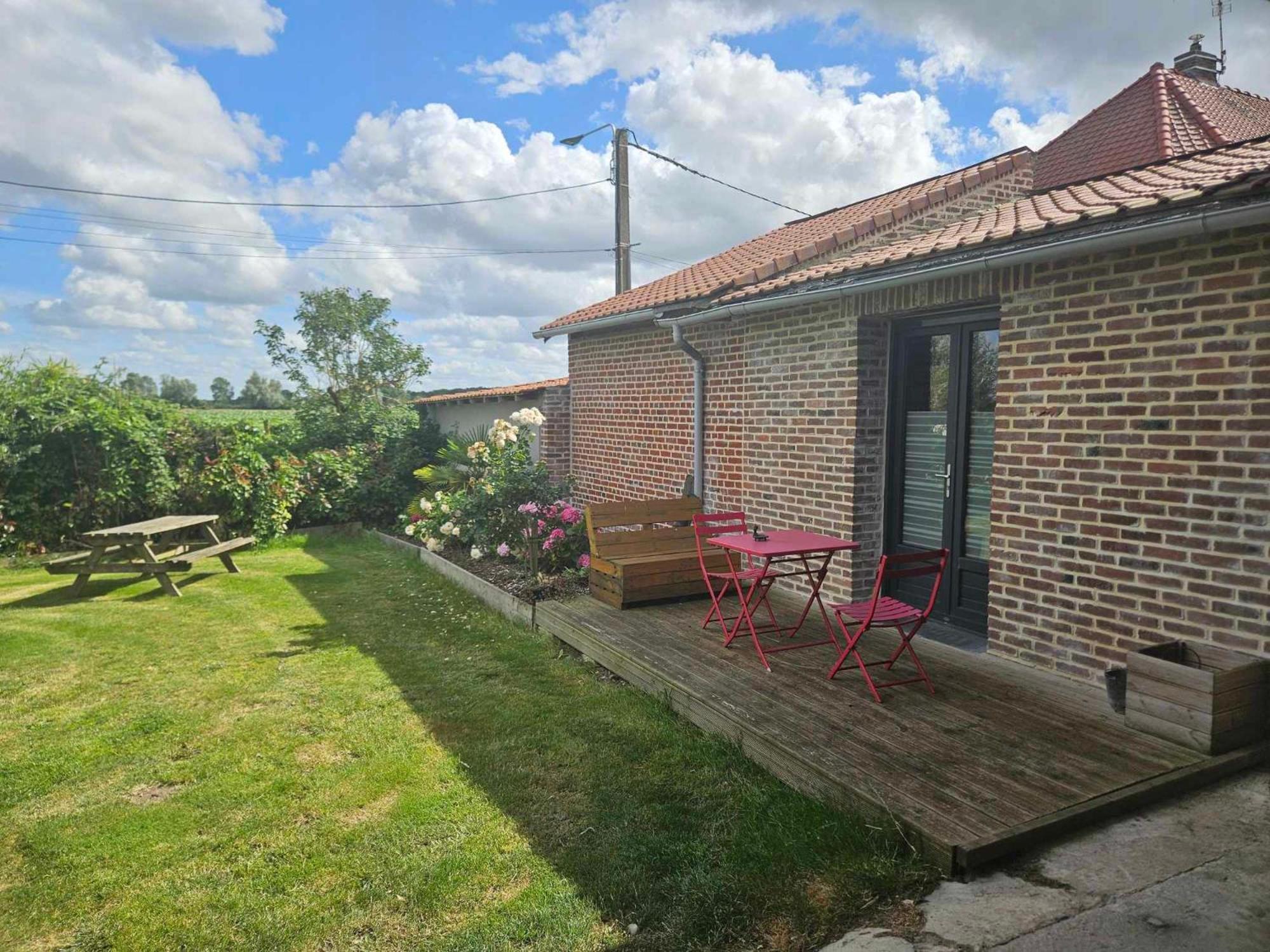 Chambre D Hotes Le Pigeonnier Fromelles Exterior photo